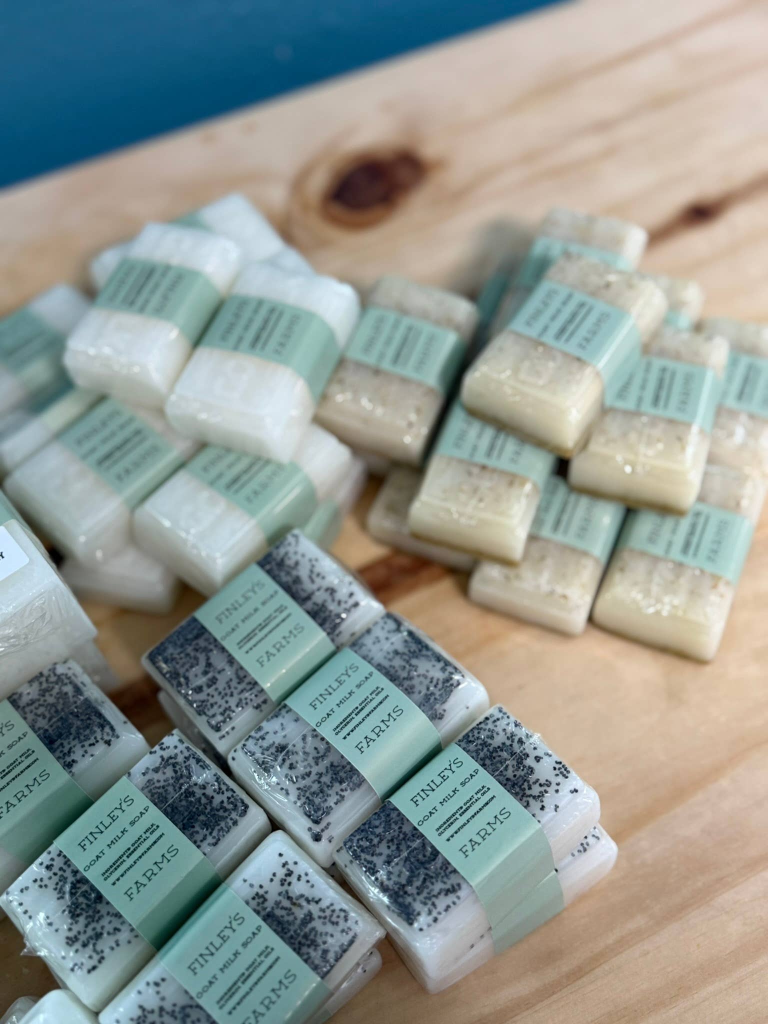 Finleys Farms - Wholesale Bar Soap - Finley’s Farms Goat Milk Soap – Travel Size Guest Bars4