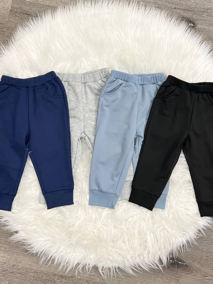 Pantalons de jogging confortables pour la vente par Two Cute Boutique LLC