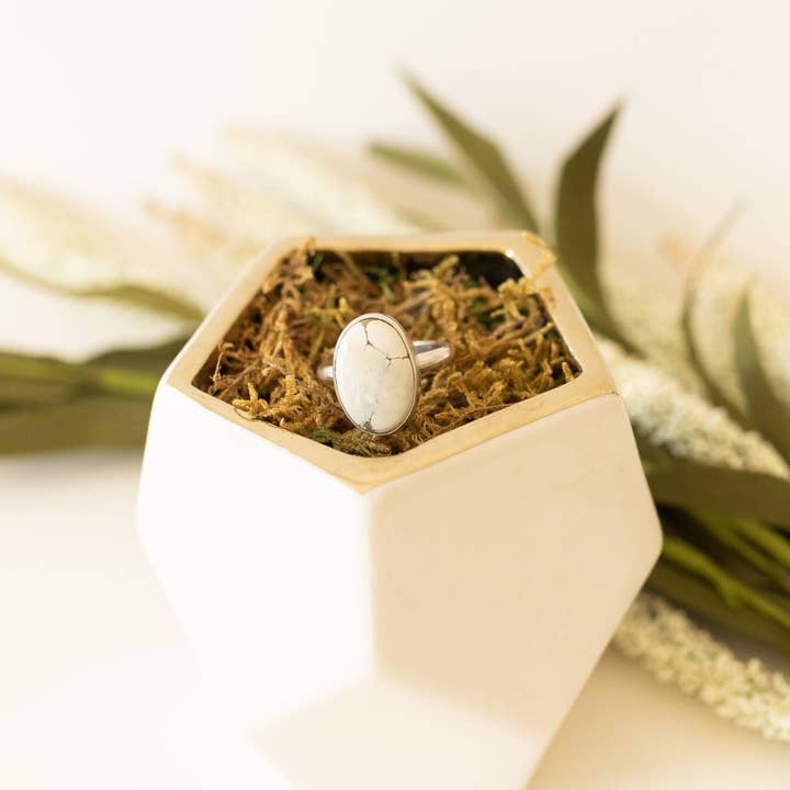 Anillo Ivory Creek de Ajuste Simple - Talla 9.5 para venta al por mayor de Indie Rae