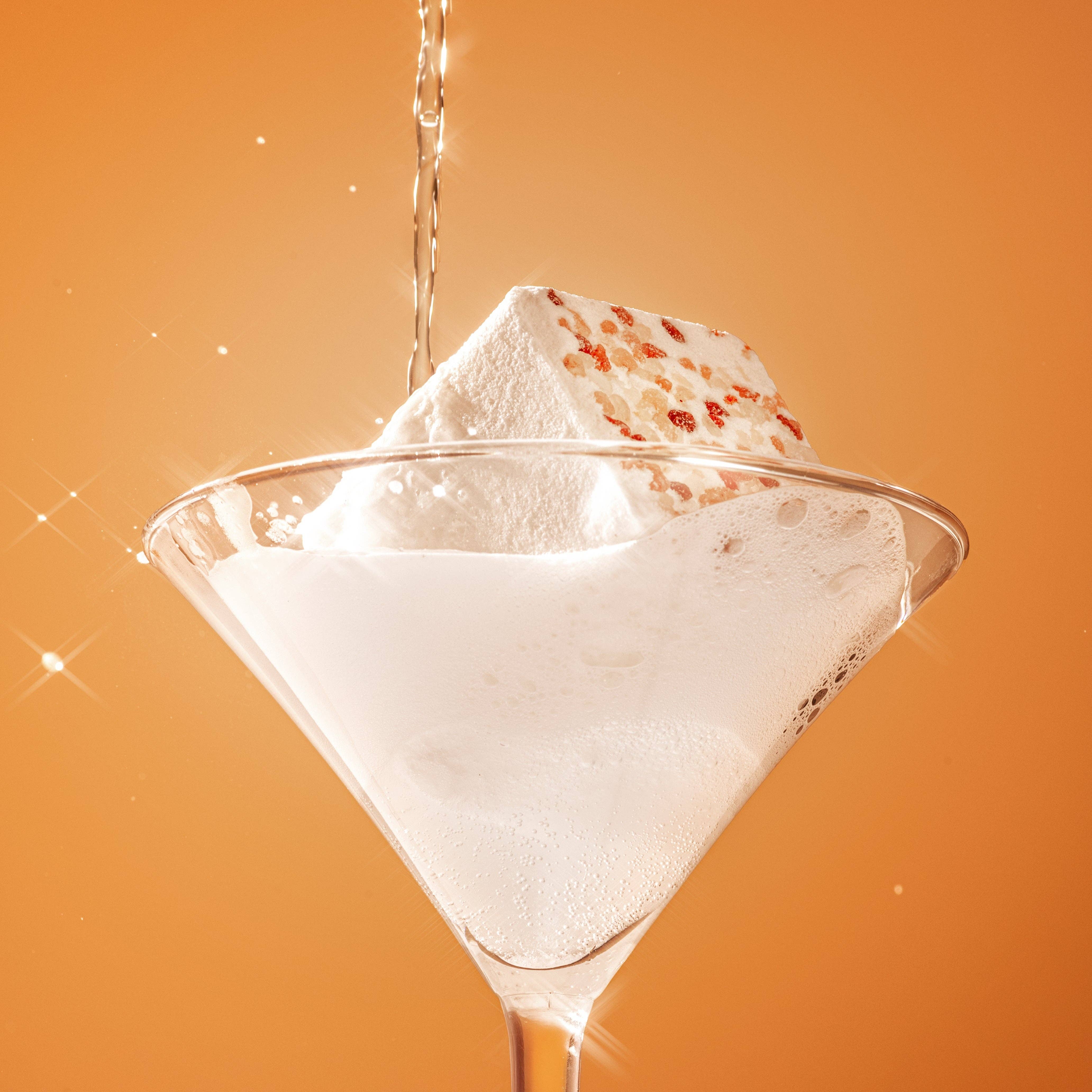 The Scrub Bar - Wholesale Bath Bomb/Fizz - Detox- Eucalyptus + Himalayan Salt Bath Bomb 6.5 oz3