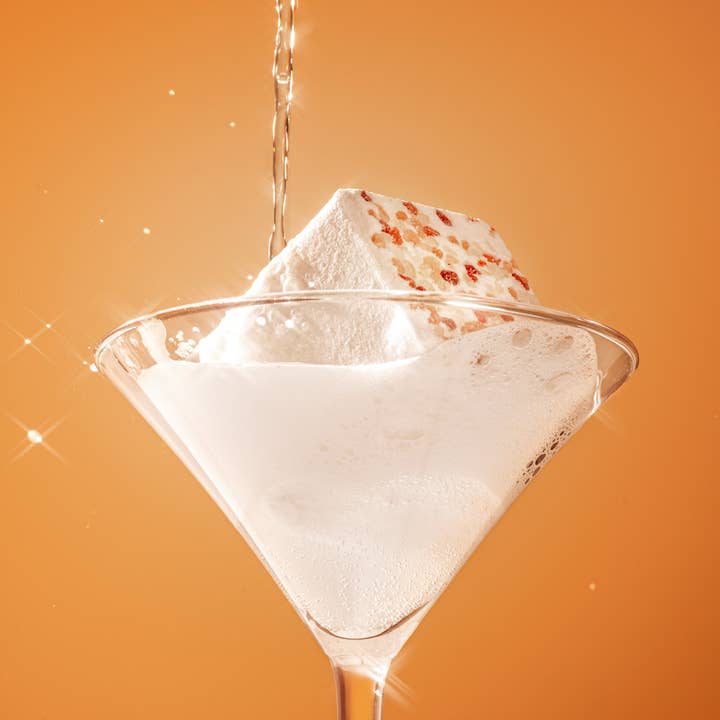 The Scrub Bar - Wholesale Bath Bomb/Fizz - Detox- Eucalyptus + Himalayan Salt Bath Bomb 6.5 oz3