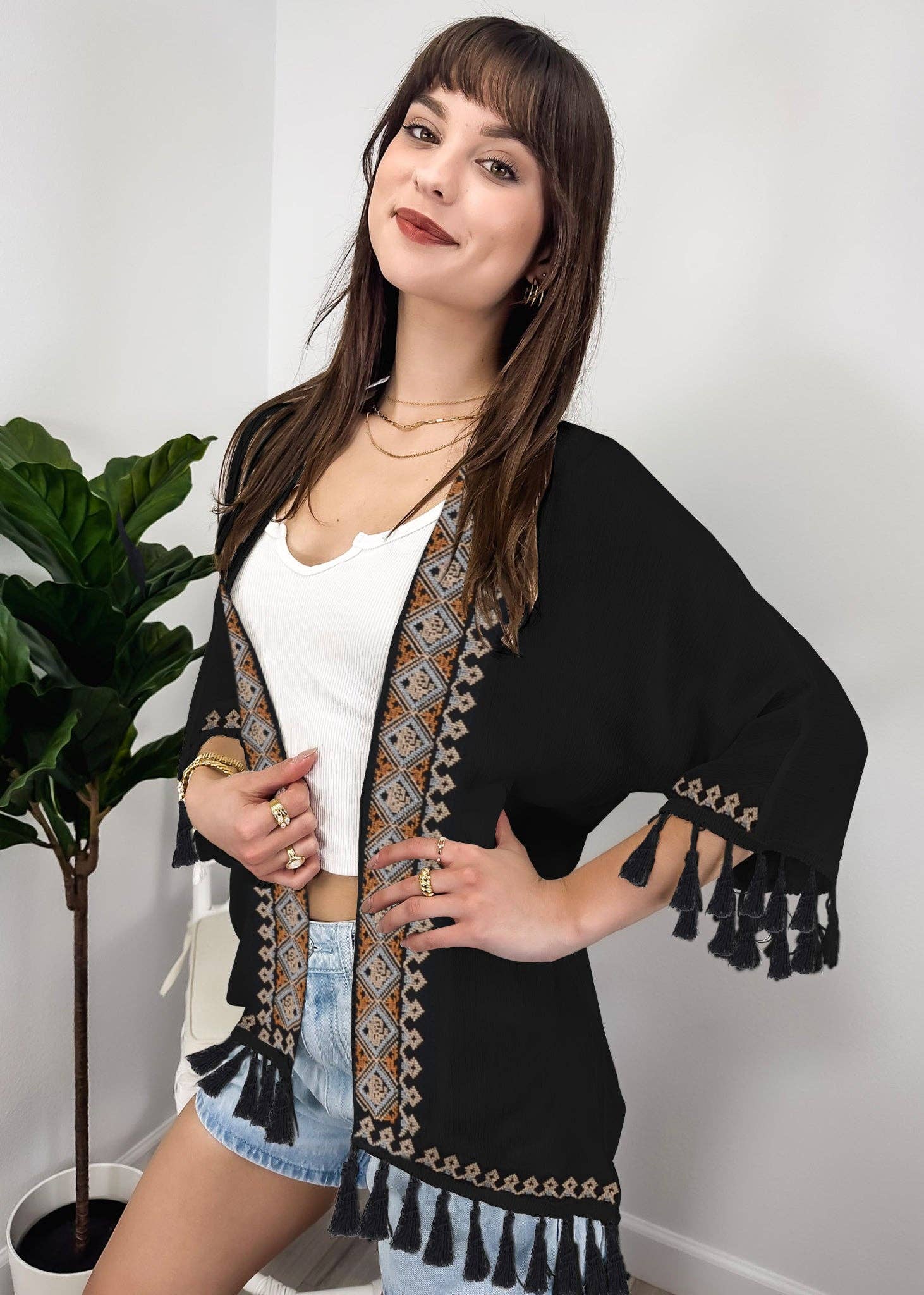 Anna Kaci Wholesale - Vente Kimono – femme - Cardi à pompons à devant ouvert pour femmes avec kimono tribal Boho8