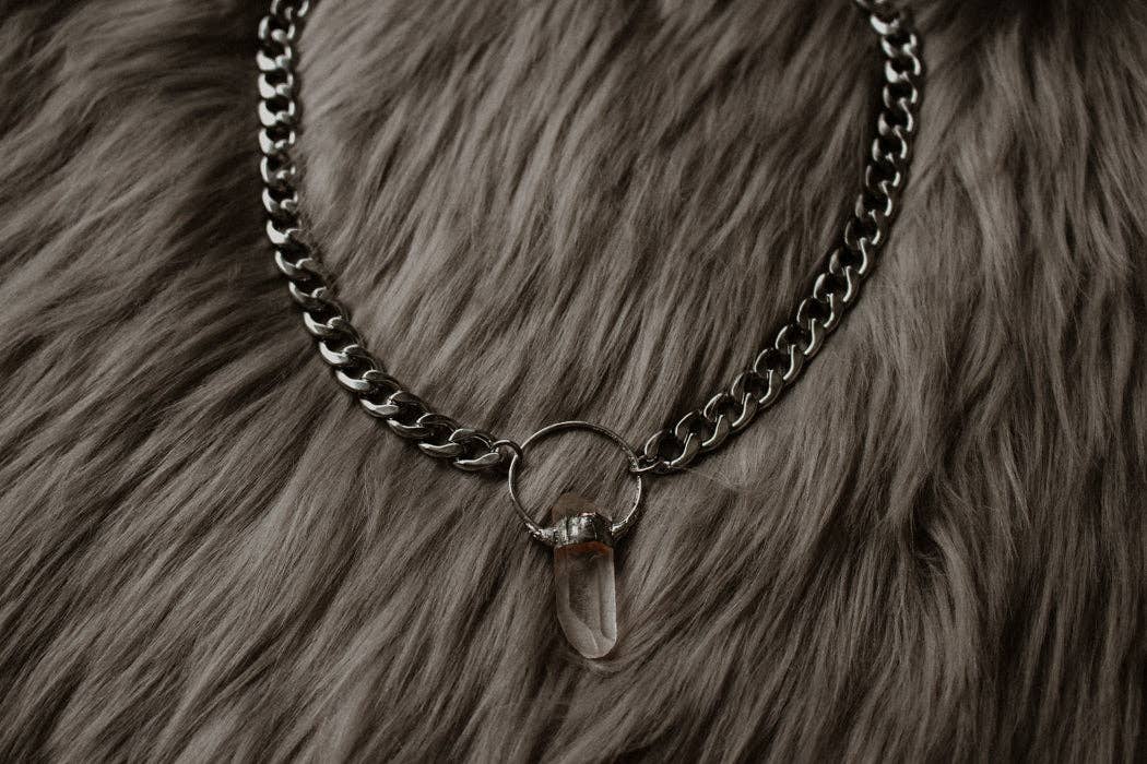 Midnight Raven Studios - Wholesale Pendant/Charm Necklace - Athena Necklace – Clear Quartz & Thick Stainless Chain2