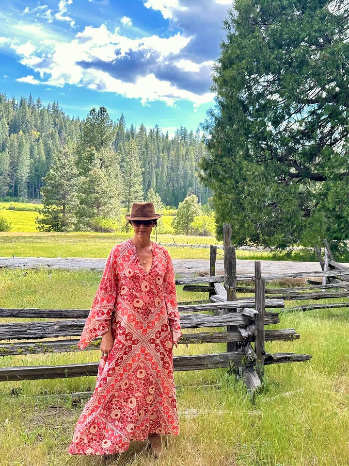 Audrey Printed Maxi Dress Butterfly Sleeves Red for wholesale by Blue Boheme