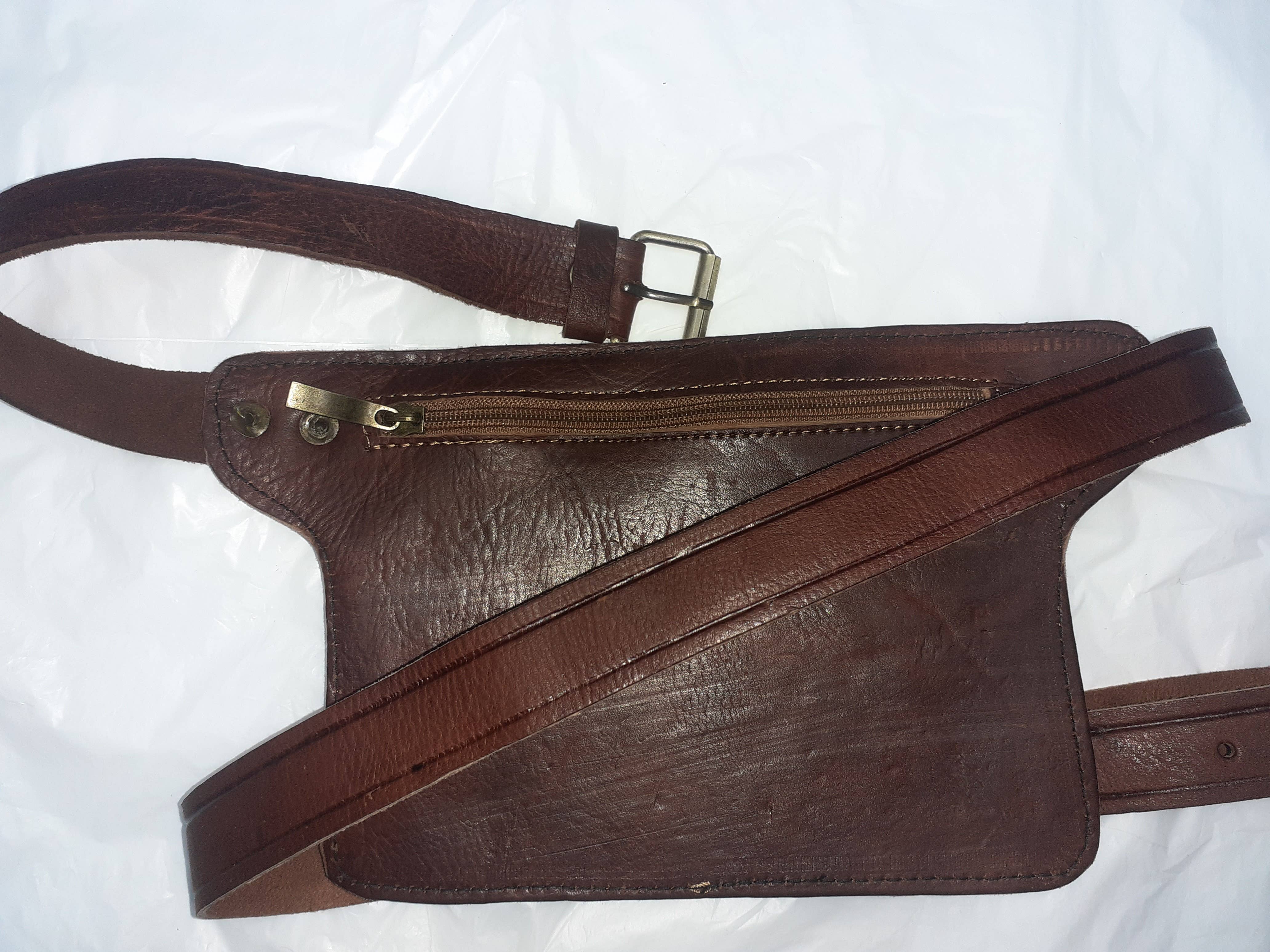 Hecho a mano – Großhandel Bauchtasche – Damen – Bauchtasche aus Kuhleder mit zwei Schnallen10