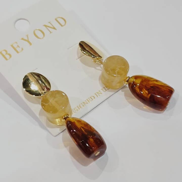 MBRG Resin Drop Earrings E-19911 for wholesale on Faire0