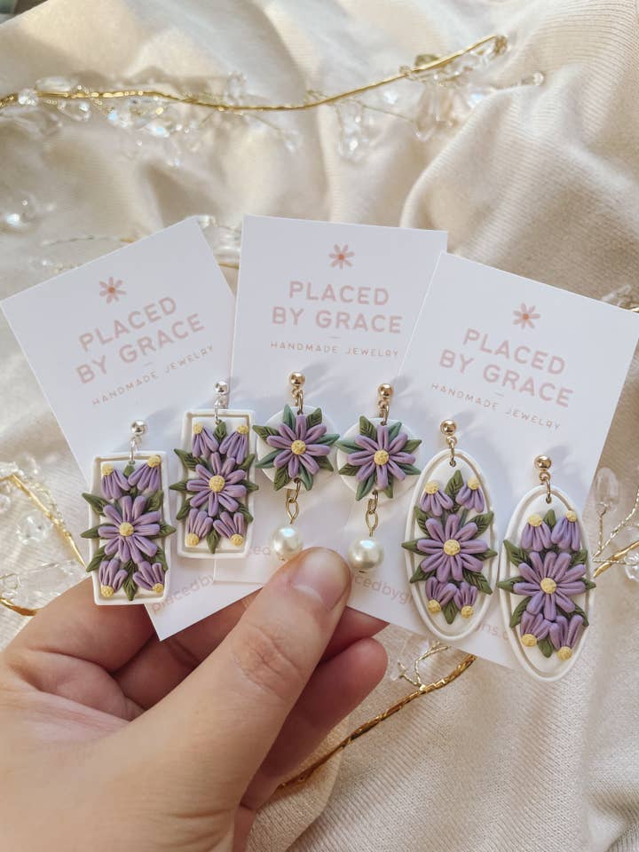 Håndlavede fødselsblomstøreringe, september for engroshandel hos Placed by Grace