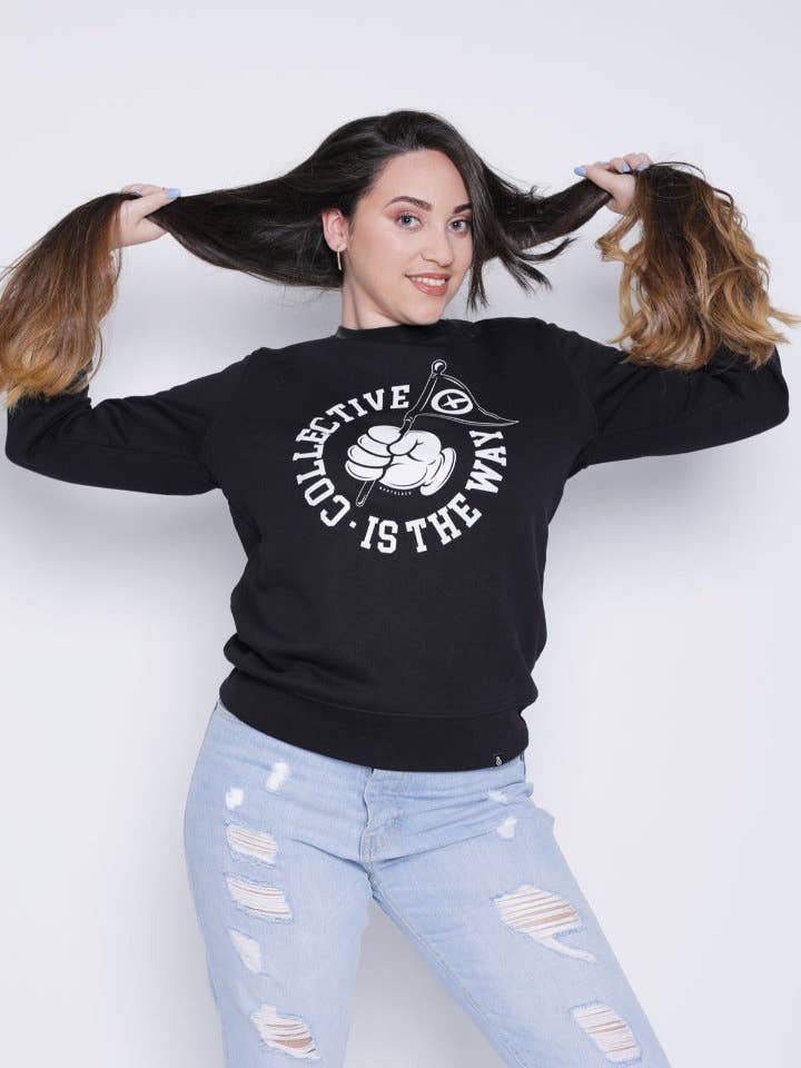 Is the Way - Sweatshirt pour la vente par The Collective Way