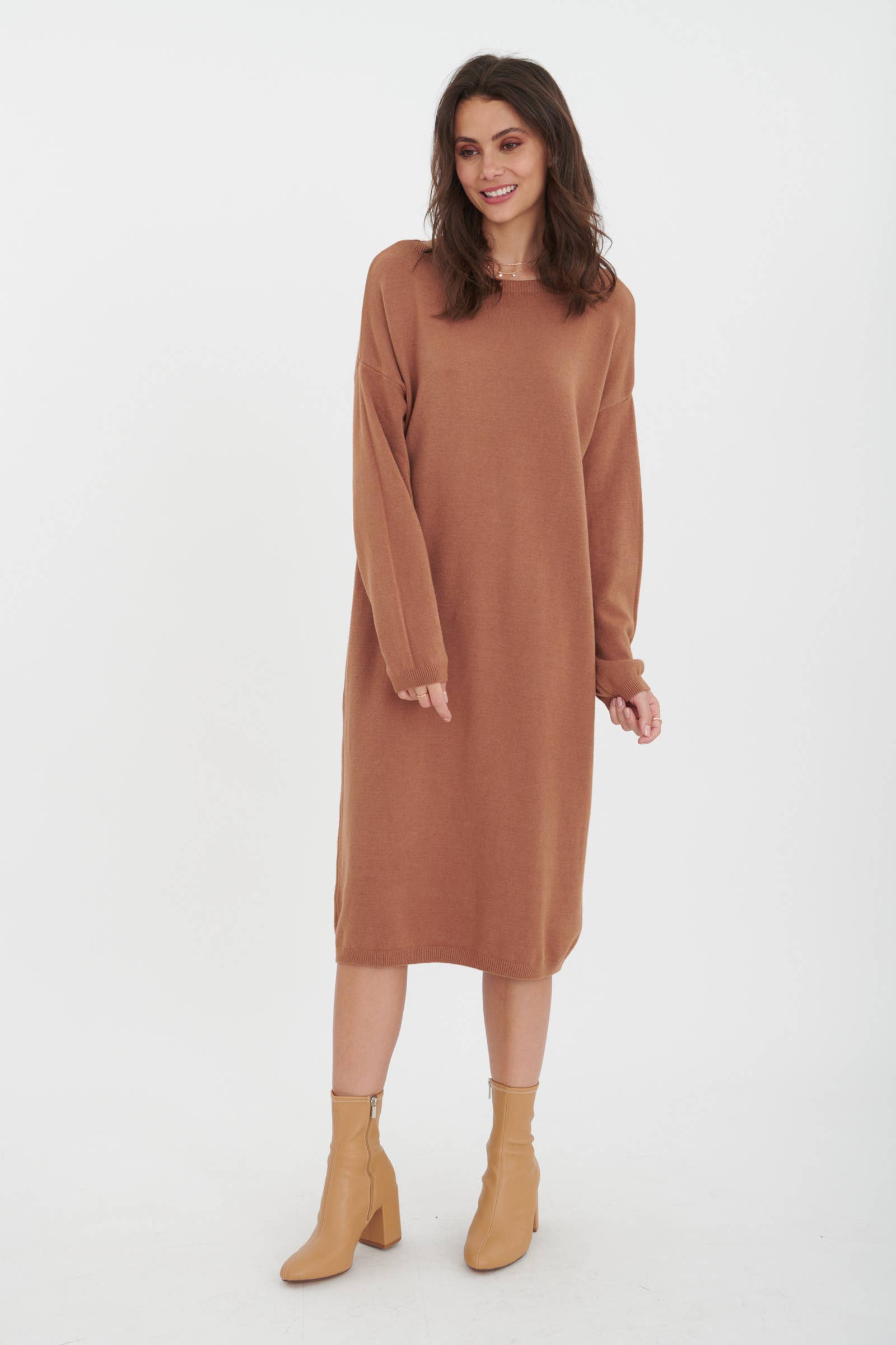 ORNELLA PARIS - Wholesale Dress - Women's - LEL-R22271 plain long sweater dress0