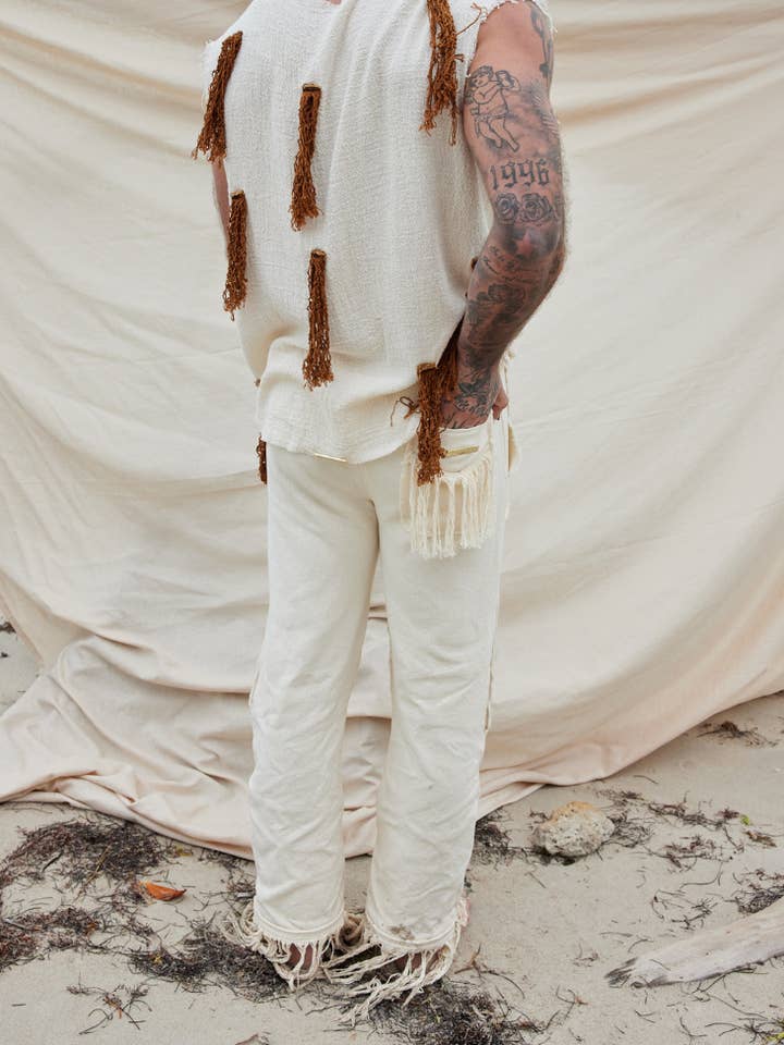 YUTE för wholesale av Thrifts + Threads