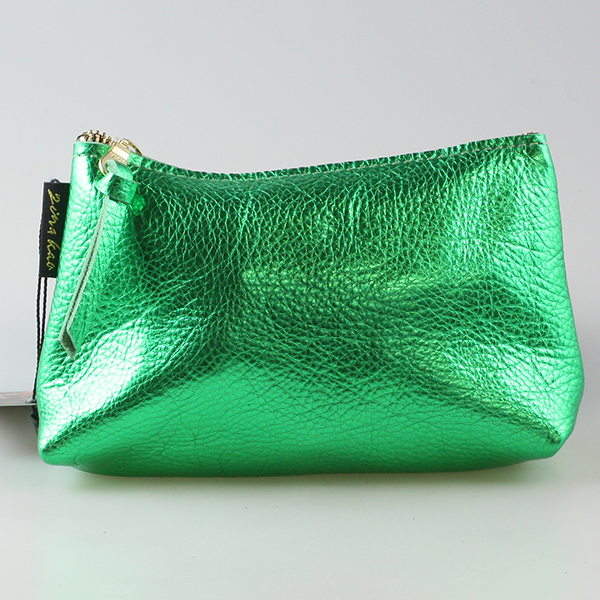 Zina Kao Exclusives – wholesale Make-up/cosmetic bag – The Smaller Metallic Makeup Clutch: 2 sizes! Bardot & Turner8