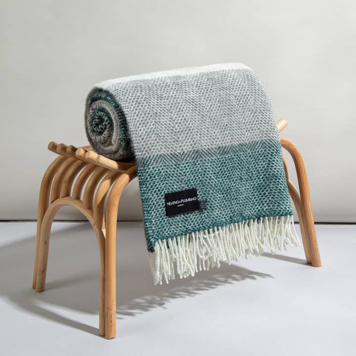 Heating & Plumbing London - Wholesale Throw blanket - Pure New Wool Blanket - Down to the Valley