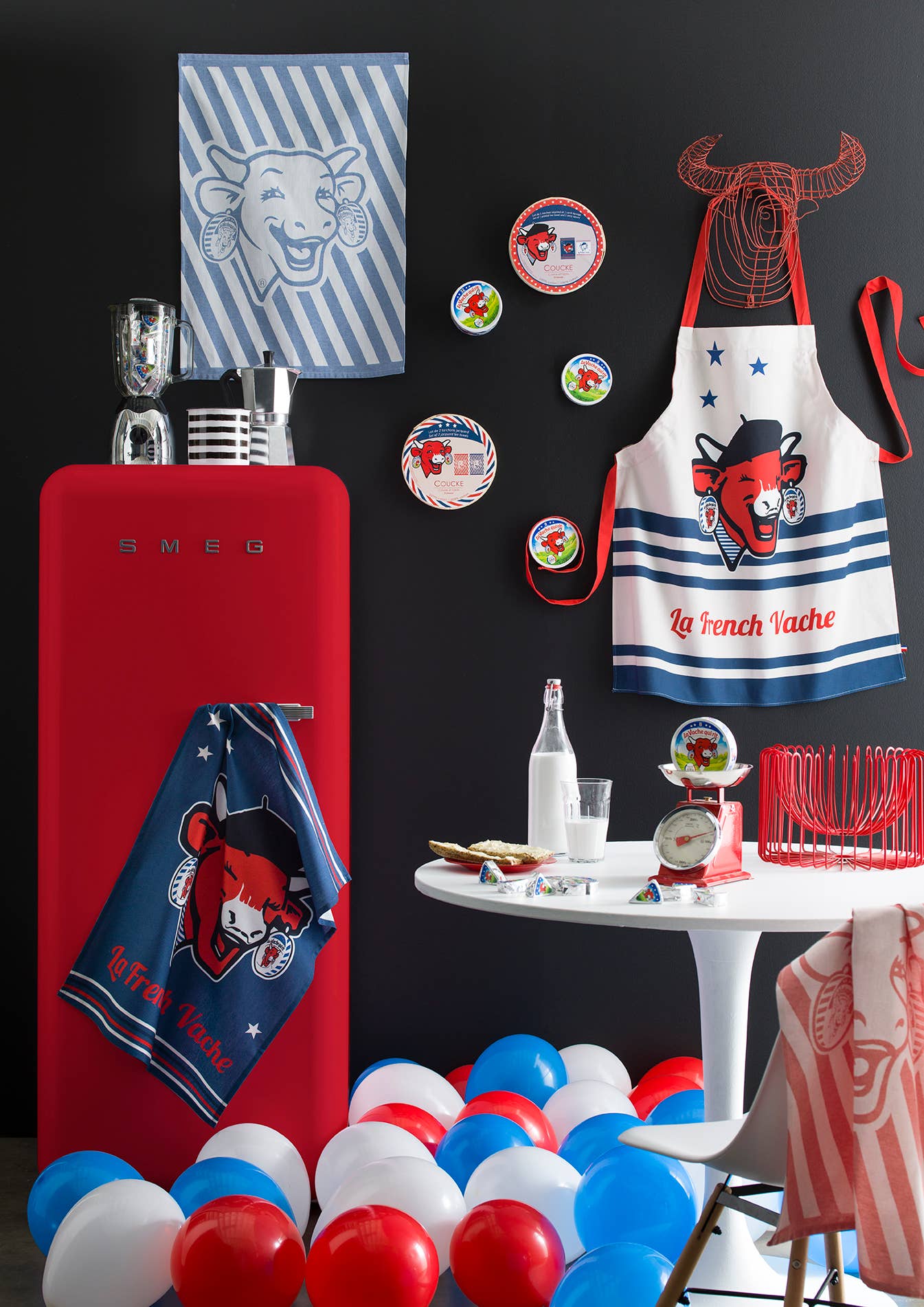 Coucke - Wholesale Apron - VACHE QUI RIT La French Vache - Apron 76x85 in cotton1