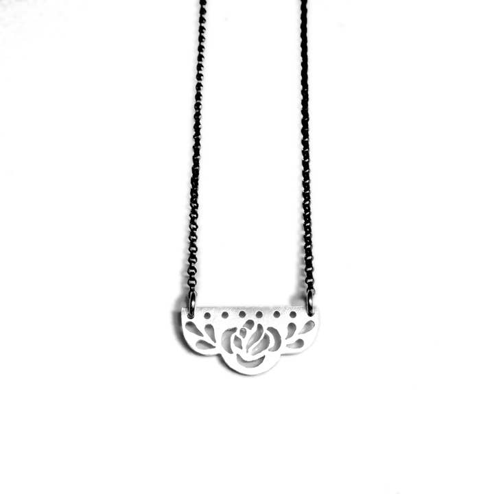 Papir Picado Rosa halskæde, 16" for engroshandel hos Kalai Jewelry