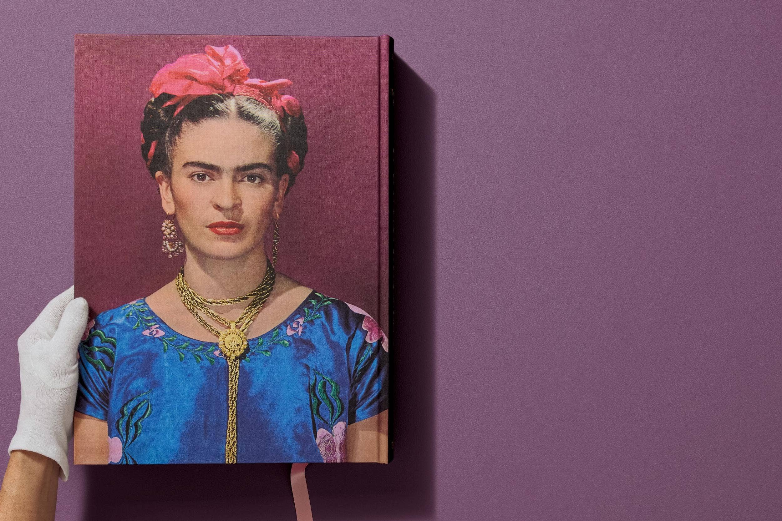 TASCHEN Europe - Wholesale Arts & Entertainment Book - Frida Kahlo. The Complete Paintings (English)23