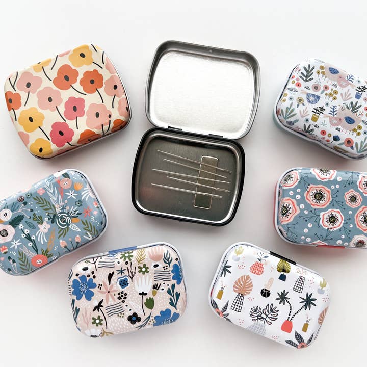 Matryoshka Doll Shop – wholesale Embroidery/cross-stitch supplies – Magnetic needle tin, floral needle case, needle keeper1