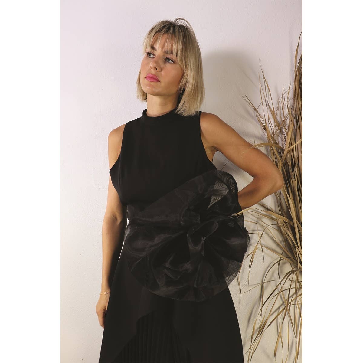 BLACK ORGANZA FLOWER BROOCH for wholesale on Faire15