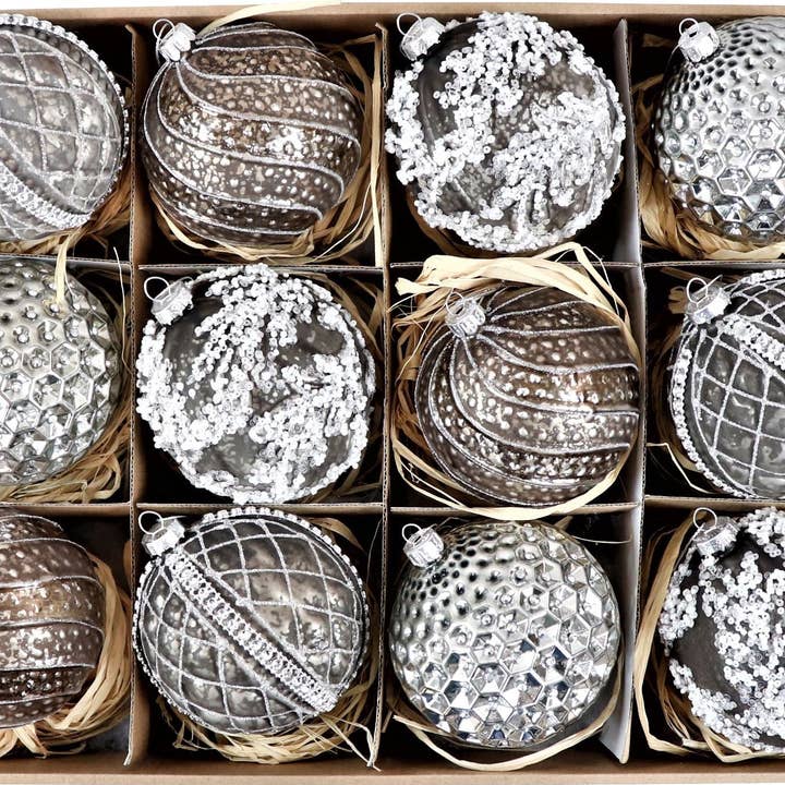 CAJA VINTAGE BOLAS DE CRISTAL SET DE 12 PIEZAS (HOFF7938) para venta al por mayor de HOFF-INTERIEUR