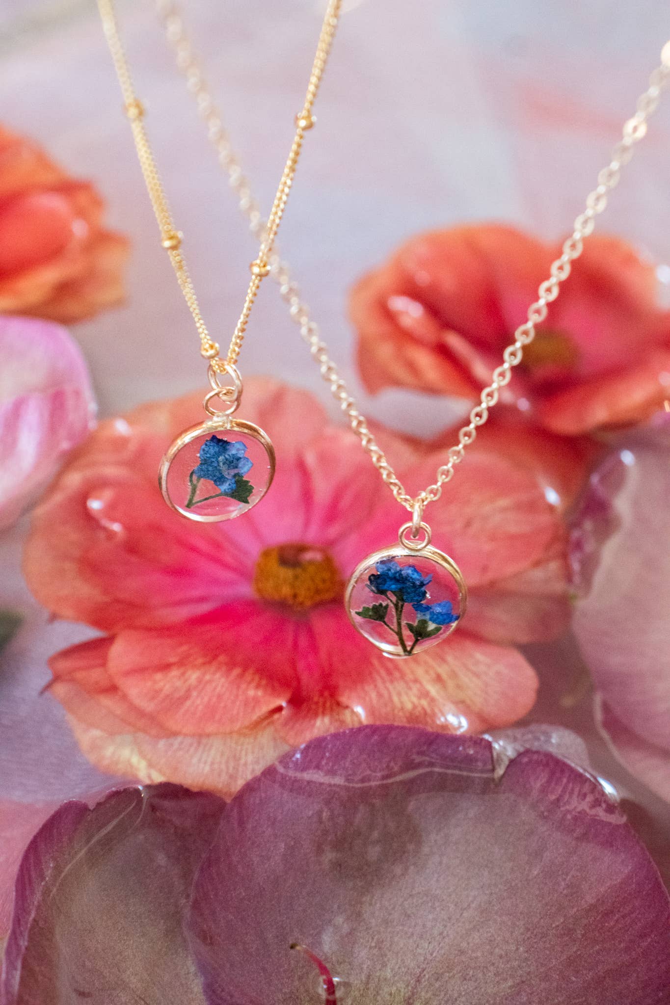 Emery and Opal - Vendita all'ingrosso Collana con ciondolo/pendaglio - Collana piccola Forget Me Not9