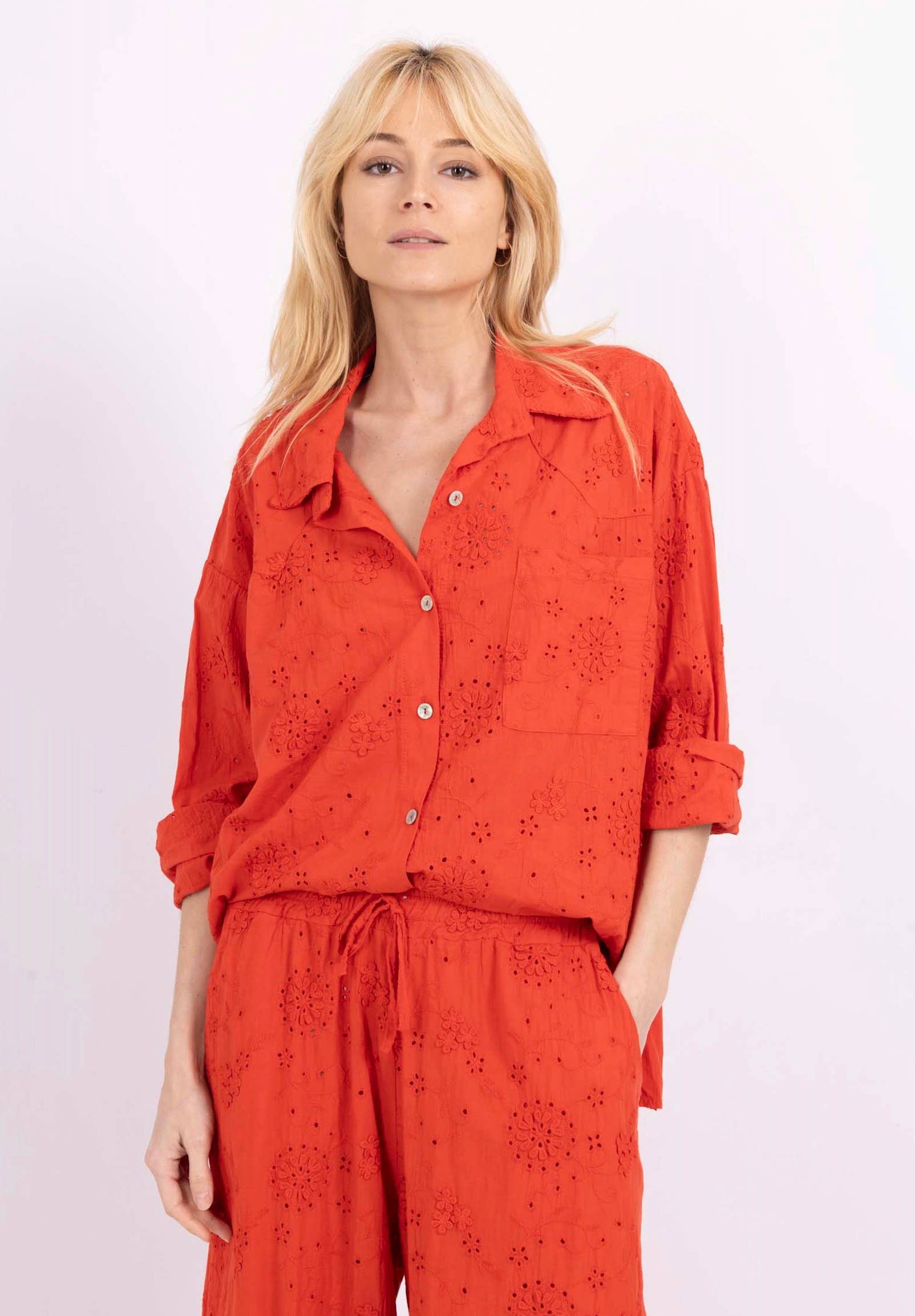 Happy look - Wholesale Shirt - Women's - Long-sleeve cotton shirt with 3D embroidery11