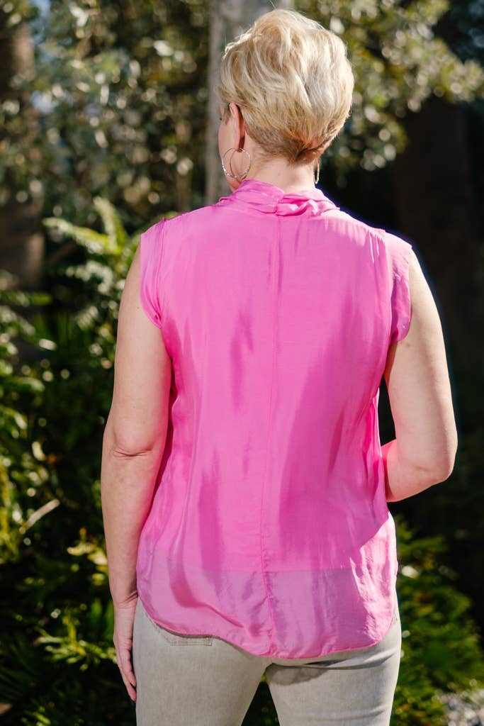 TINA Stephens Italy/Tees By Tina – Engroshandel Bluse - Dame – Sarita silke-top med draperet halsudskæring (BT212)19