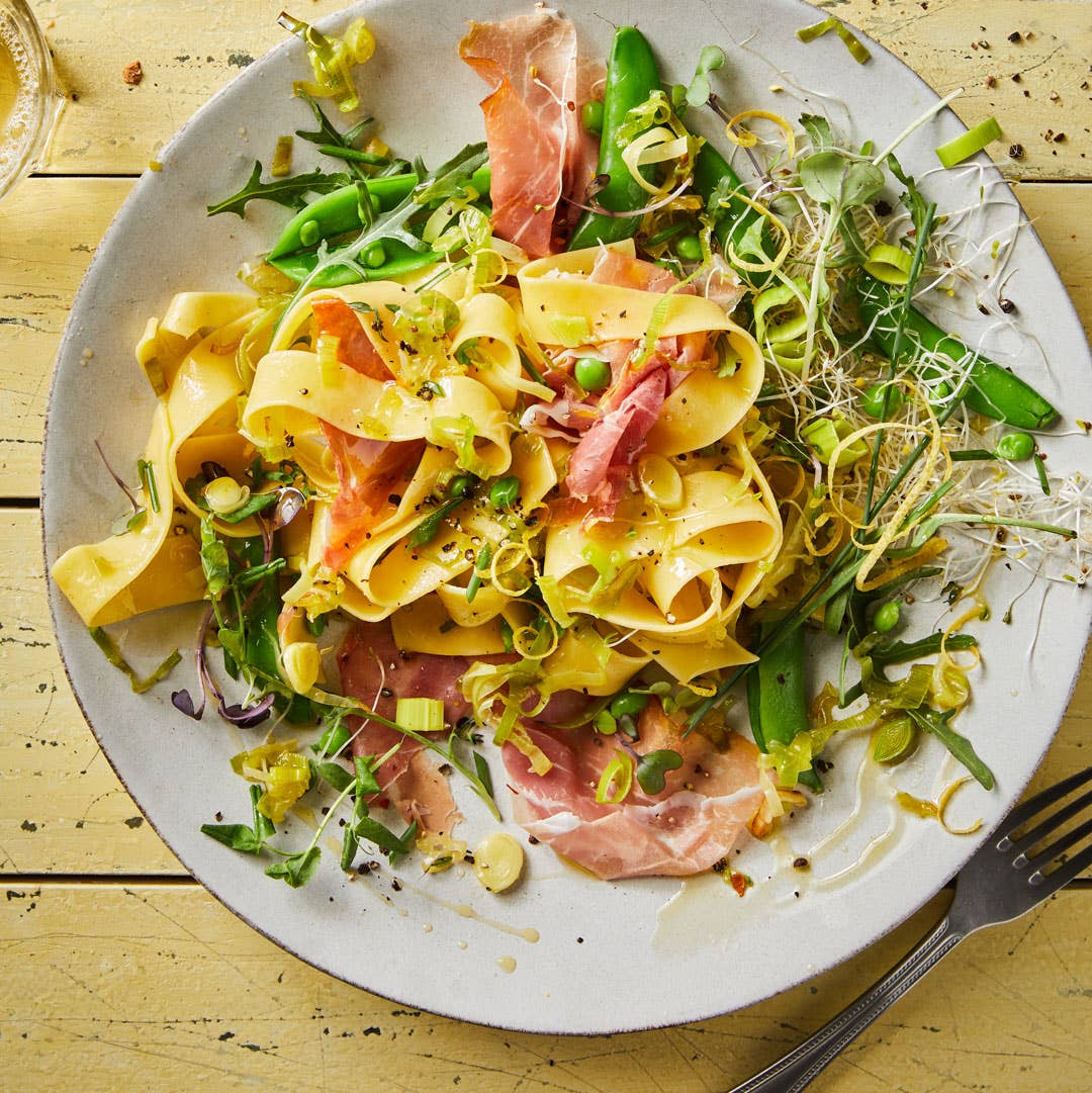 Delallo - Wholesale Pasta - Egg Pappardelle (Nests)9