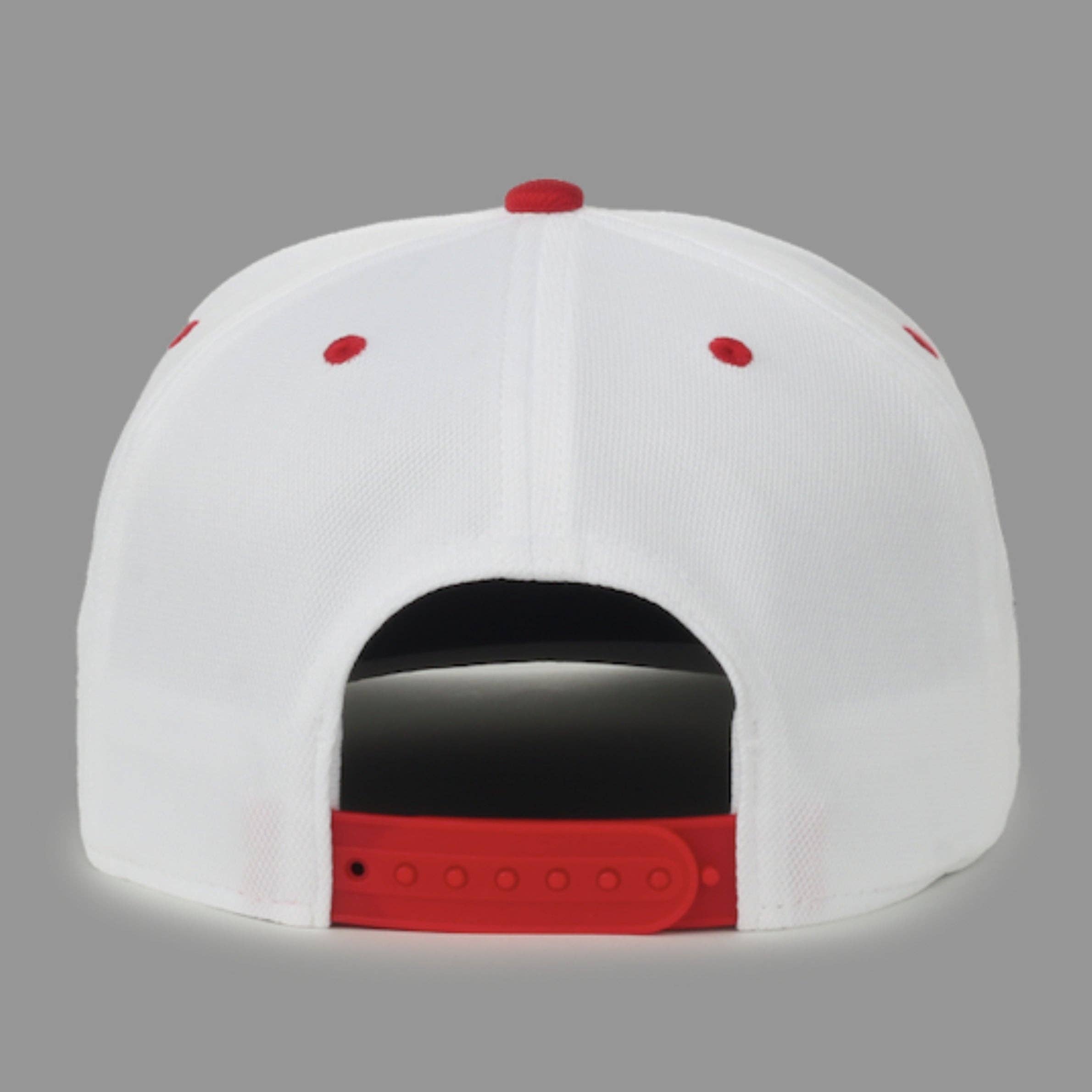 Caddie Uniform - Wholesale Baseball Cap - Unisex - White Fayetteville Arkansas Razorbacks Hat2