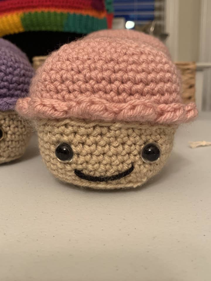 Miss Cupcake para venta al por mayor de Hold My Stitch