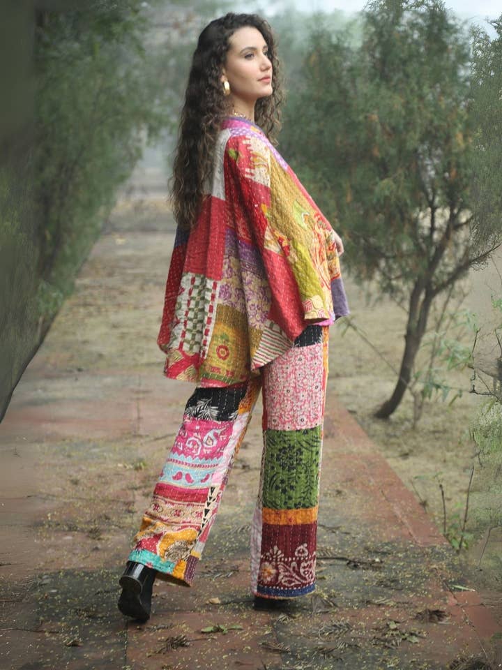 PATCH GRN GLD Bohemian Patchwork Kantha Kimono for wholesale on Faire1