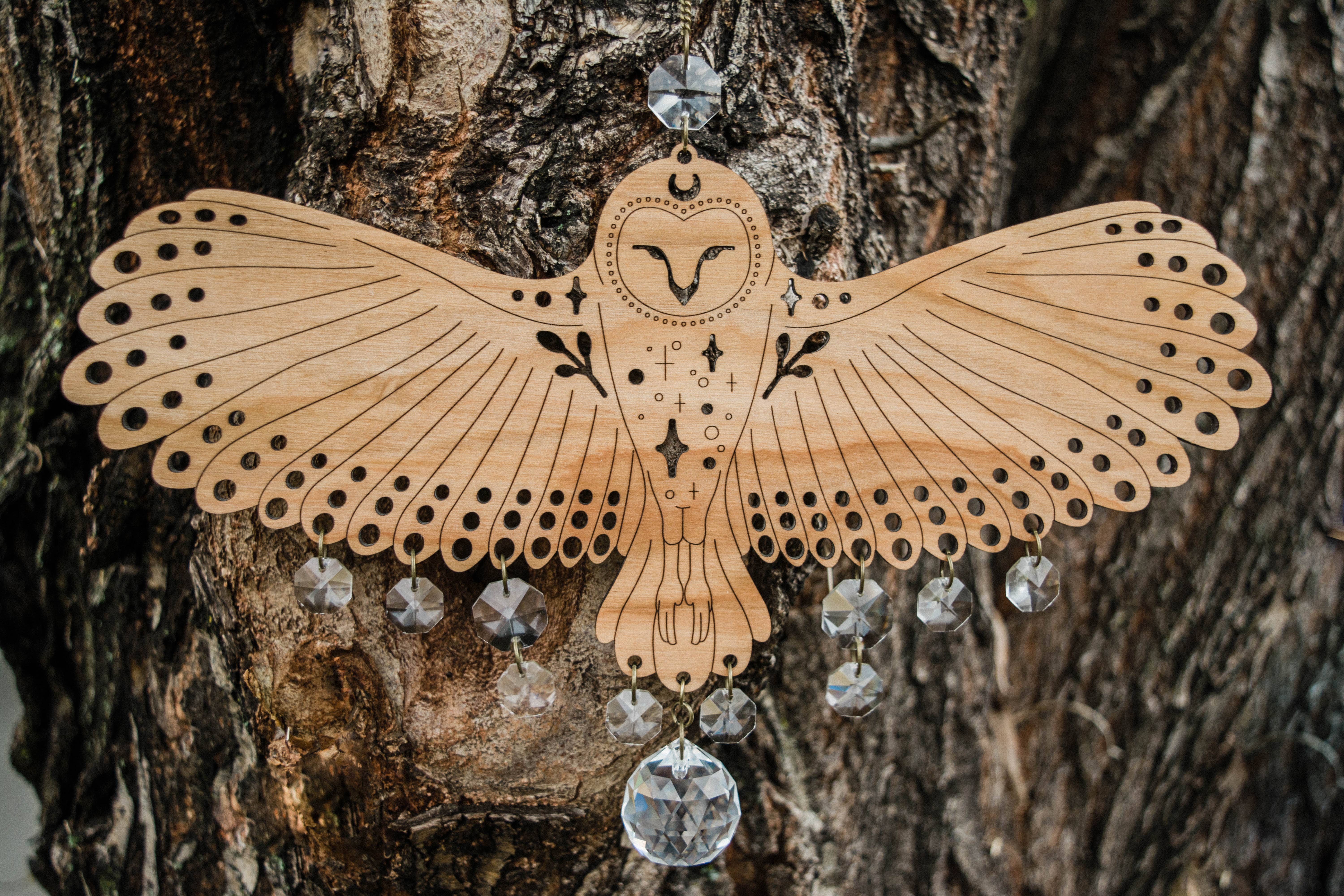 HEX Botanical - Wholesale Suncatcher - Owl Wooden Wall Hanging Bird Suncatcher w/ Crystal Prisms 3