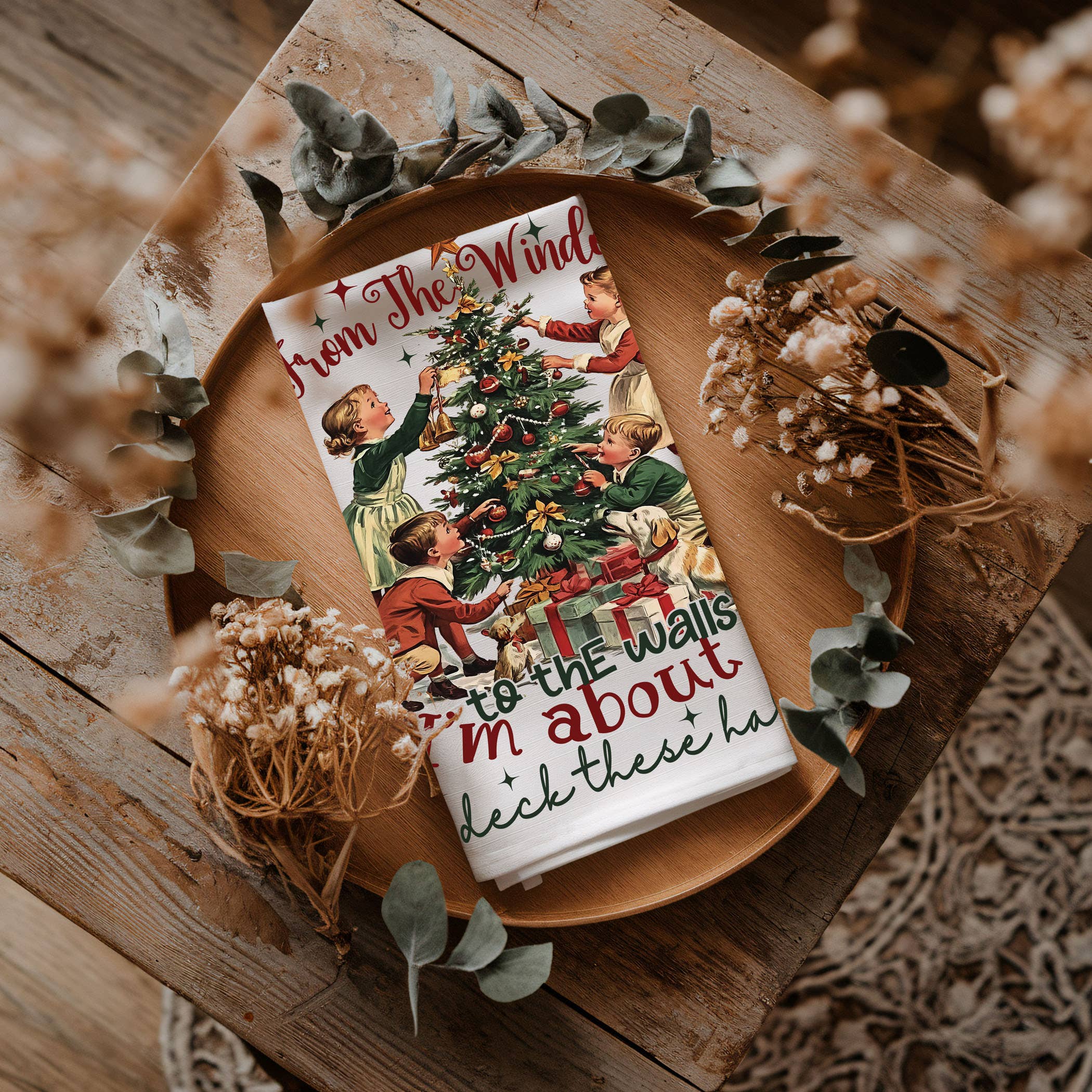 Gia Roma - Wholesale Tea Towel - Vintage Santa Holiday Kitchen Towel & Decor | Pink Christmas108