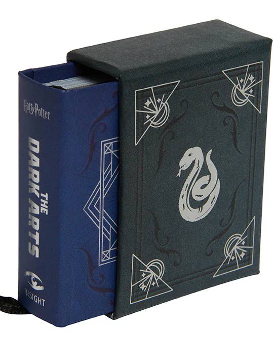 The Dark Arts for wholesale by Insight Editions UK