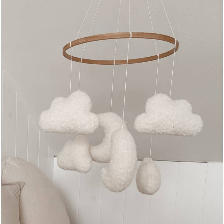 Edie & Joe - Vente Mobile pour bébé - Mobile décoration pour chambre d’enfant nuages et lunes en bouclé4