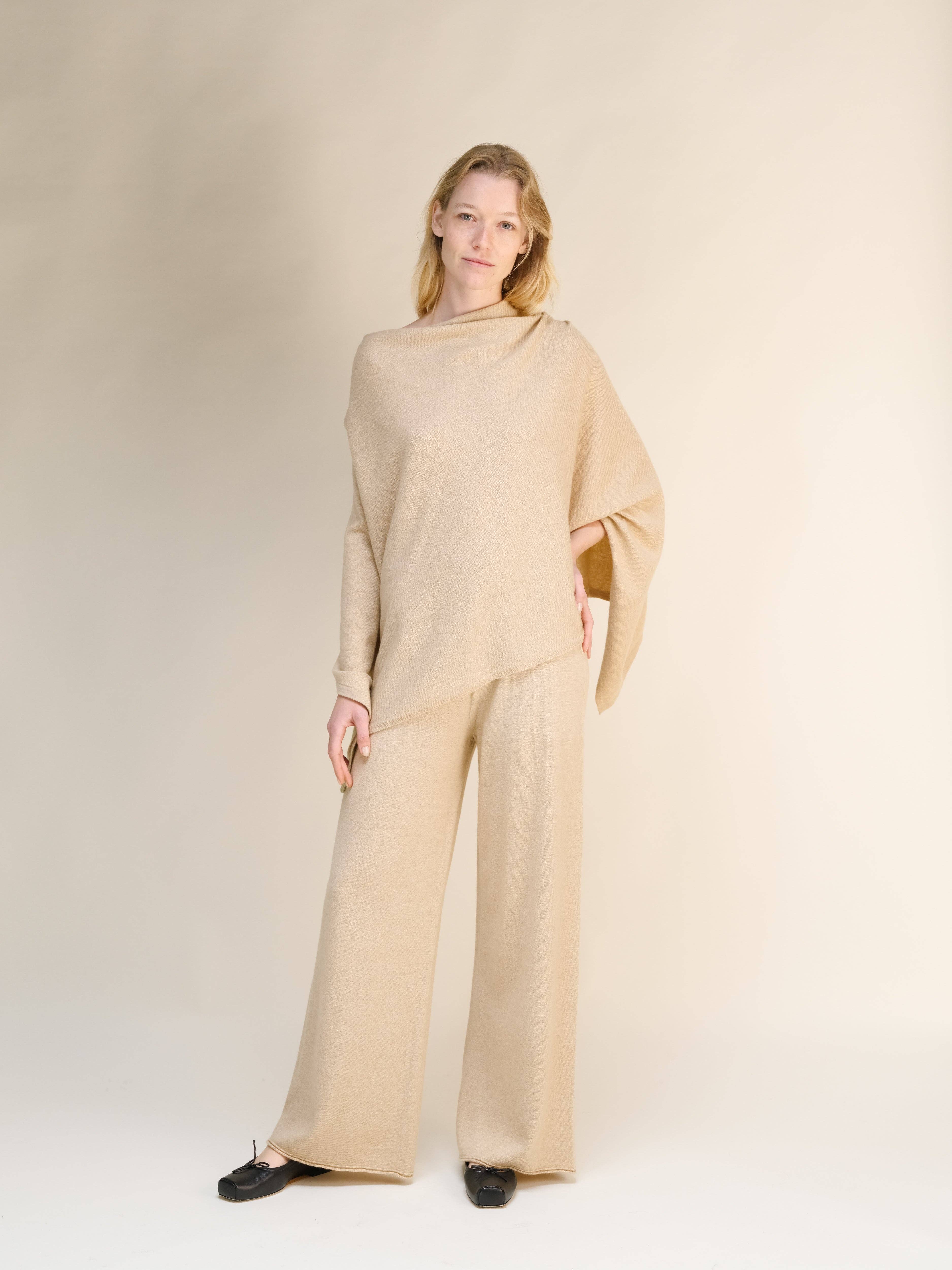Lèmme - Wholesale Poncho - Women's - Cashmere Mix Asymmetric Poncho10