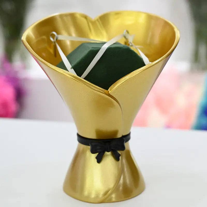 Elegant Design Supply - Wholesale Vase - Hand Held Flower Cone Vase
5