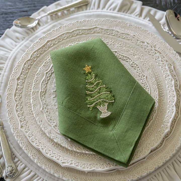 Arte Italica & Crown Linen Designs - Wholesale Charger plate - Finezza Cream Charger5