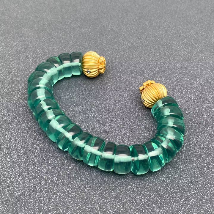 Mio Queena - Wholesale Cuff bracelet - High Quality Resin Beads Adjustable Cuff2