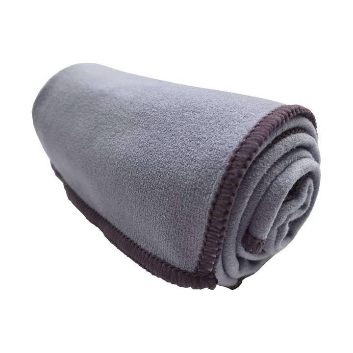 JupiterGear - Wholesale Yoga Towel - Maji Sports Premium Absorption Hot Yoga Hand Towel1