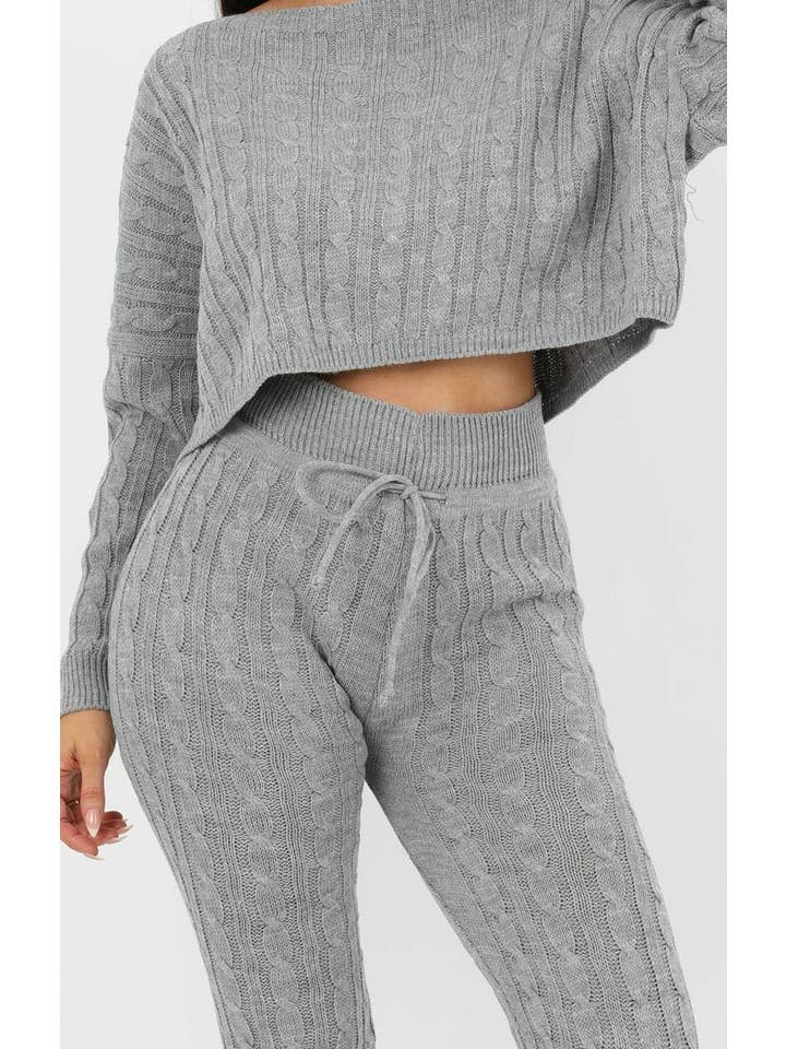 Femme Luxe – Großhandel Loungewear-Set – Damen – Grau gestricktes Loungewear-Set mit Zopfmuster - Robina6