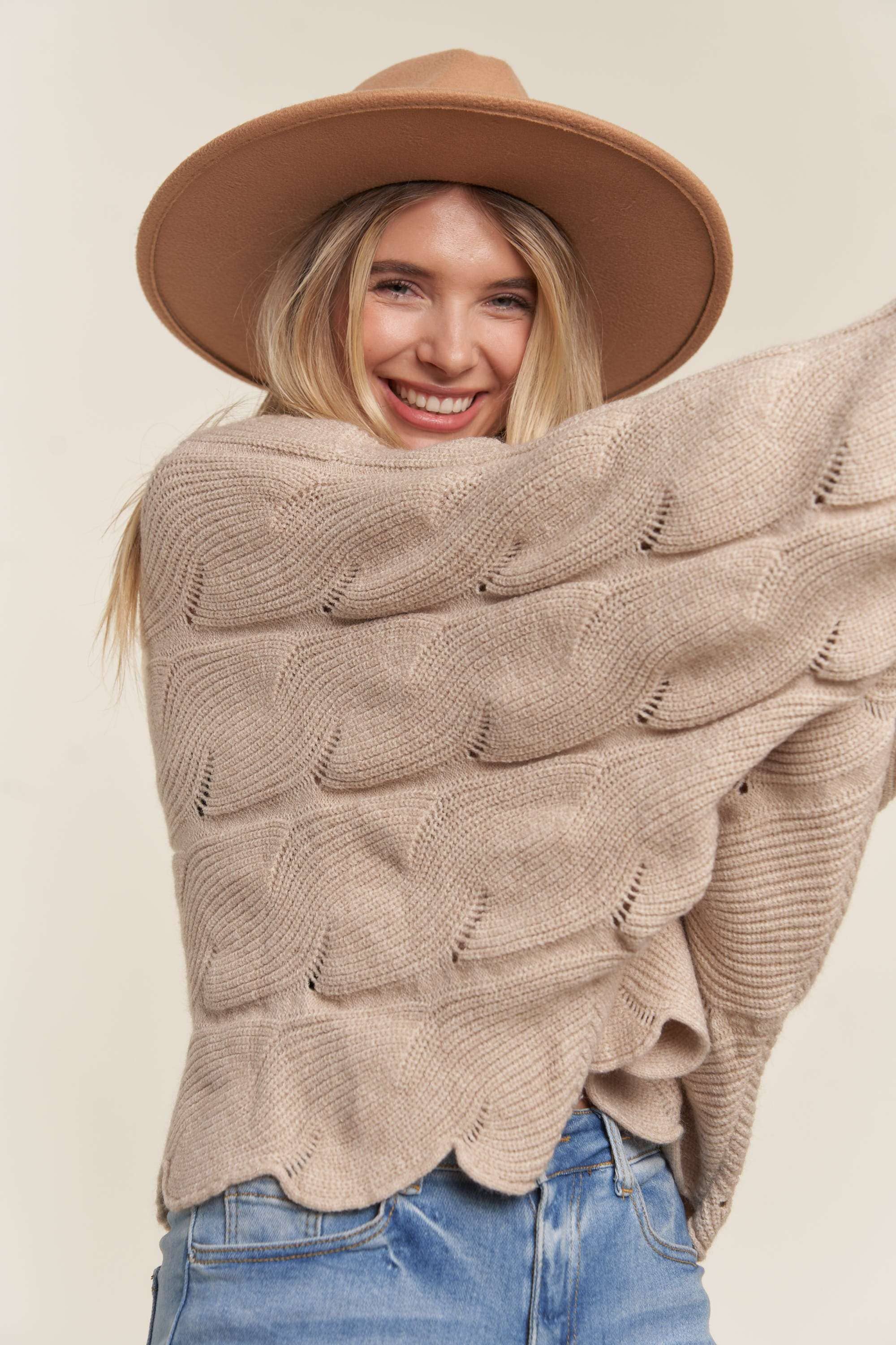 Madelyn – wholesale Pullovertröja - Dam – LESW3443-TRÖJA I LÖS PASSFORM MED KAMMUSSLINGSFÅLL15