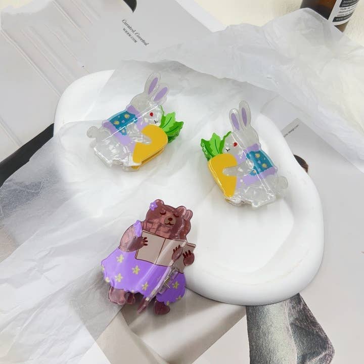 SoapElenGlen - Wholesale Hair Clip - Women's - Cartoon Squirrel Penguin Hair Clip, Forest Animal Hair Claw5