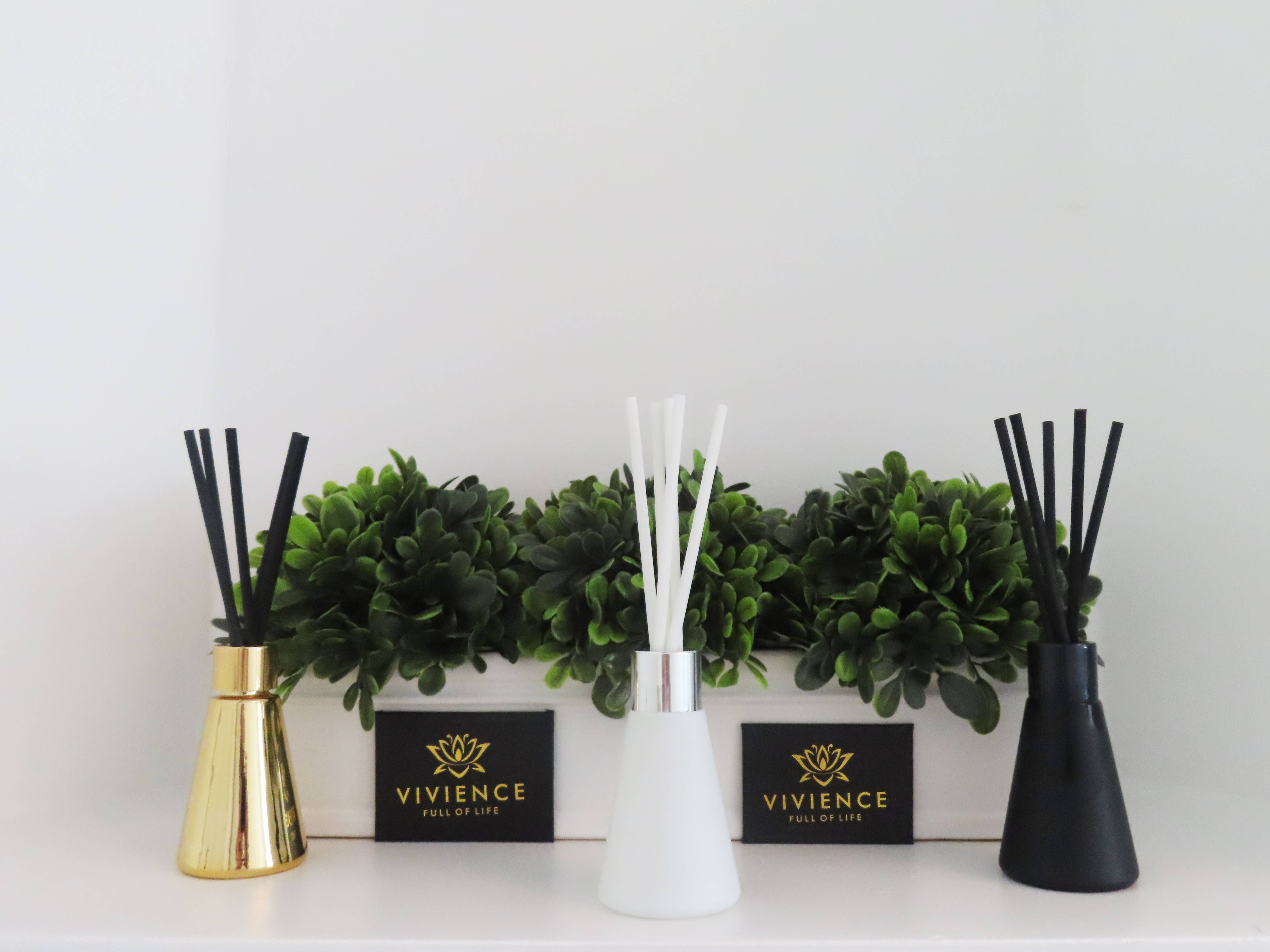 VIVIENCE - Wholesale Reed Diffuser - S/3 Diffusers- White/Black/Gold - Assorted Scents5