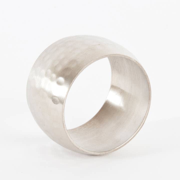 Silver Round Shape Napkin Ring for wholesale on Faire