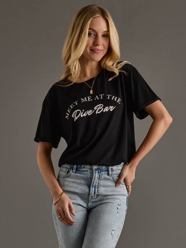 Möt mig på dykbaren T-shirt för wholesale av Panache Apparel Co.