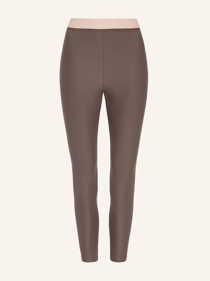 Legging Saleina Soft Earth pour la vente par Horizon