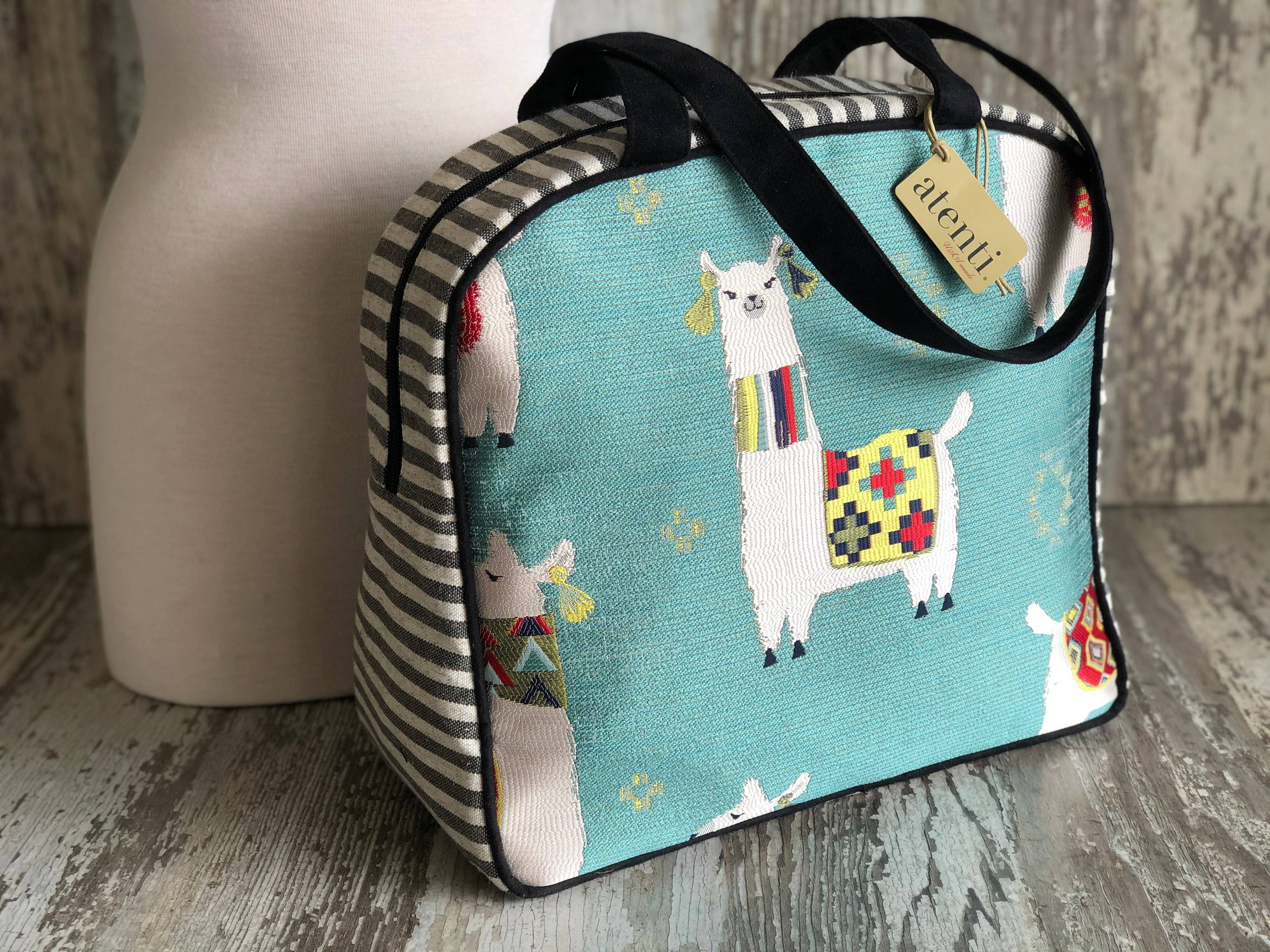 Atenti - Vente Sac de voyage – femme - Mamallama Bonnie ; Weekender de voyage et grand sac de voyage fabriqués aux États-Unis2