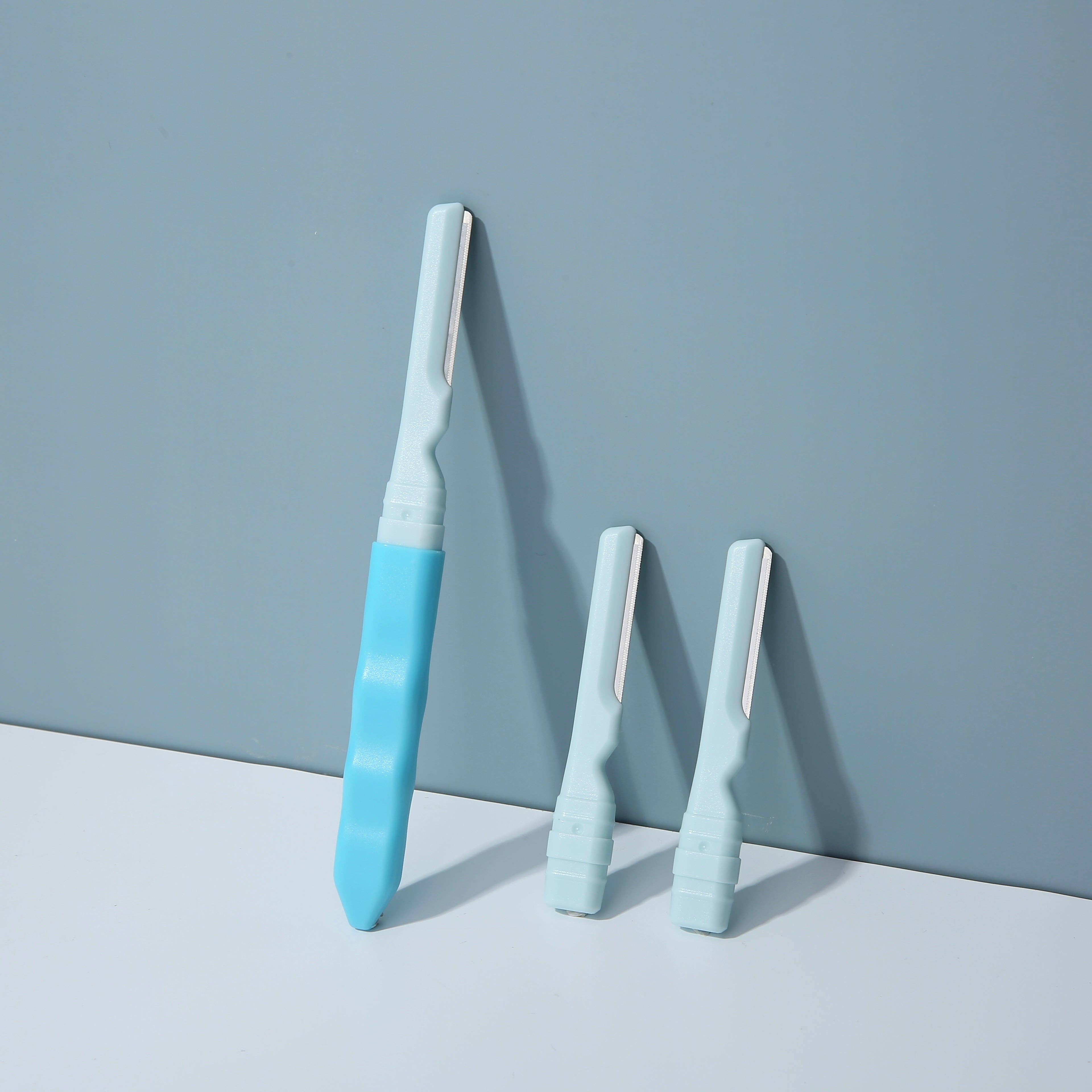 Dewy Hours Inc. - Wholesale Razor - Dermaplaning Razor and Replacement Blades