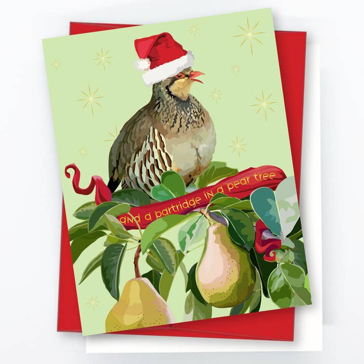 Carte de Noël | Un poirier amusant en forme de perdrix avec chapeau de père Noël ! pour la vente par The Red Barn Press