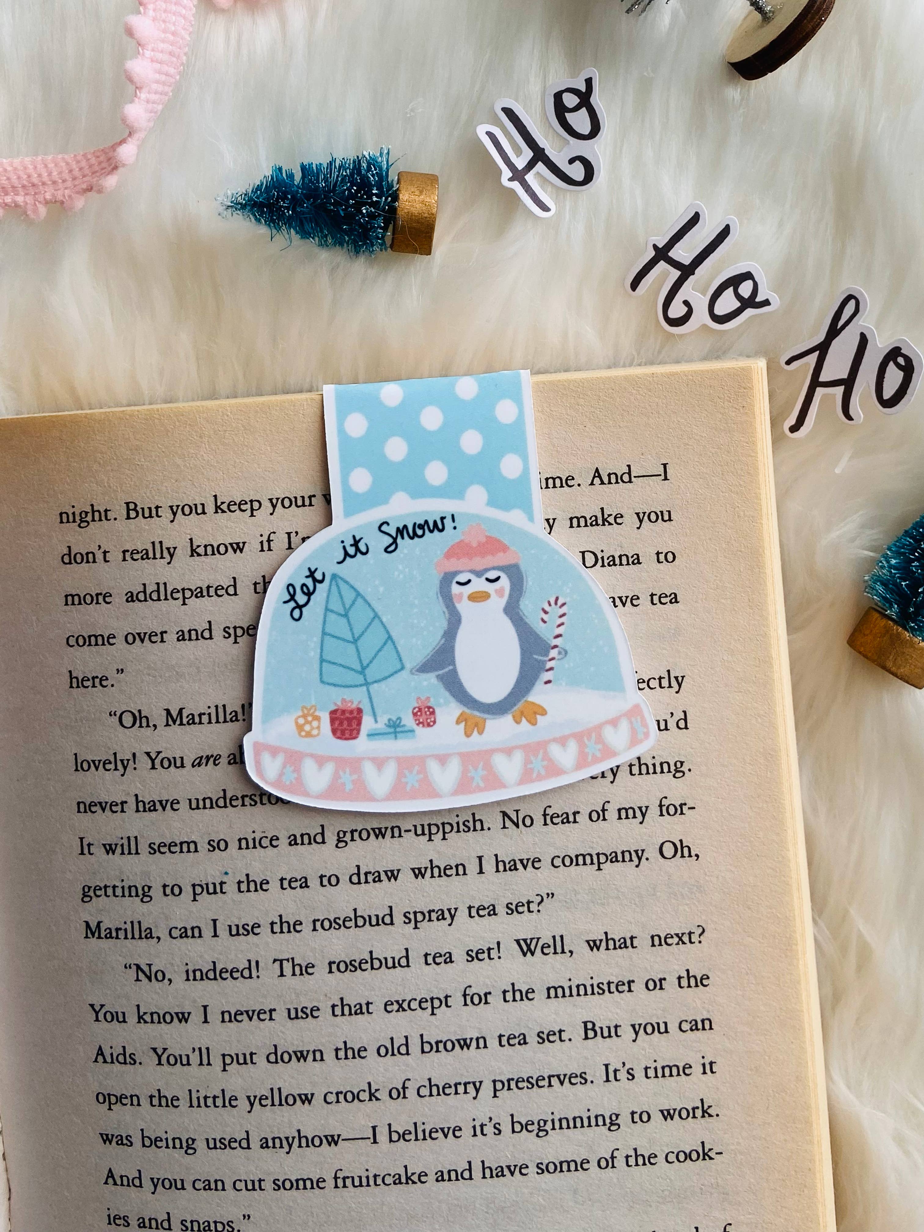 Makerie Day - Wholesale Bookmark - Penguin Snow Globe Magnetic Bookmark0