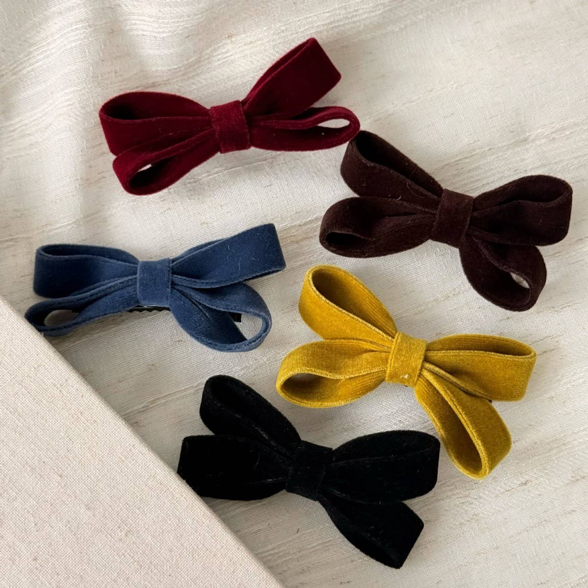 ACCITY - Wholesale Hair Clip - Women's - Velvet Bow Hair Clip Sweet Side Bang Pin_CWAHA078156